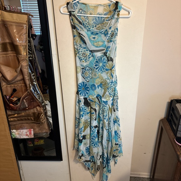 Sheer flower print fairy dress - Picture 6 of 6